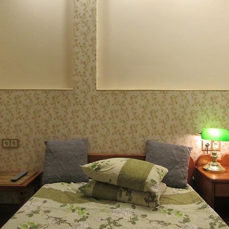 Antik Apart Hotel Рига Экстерьер фото