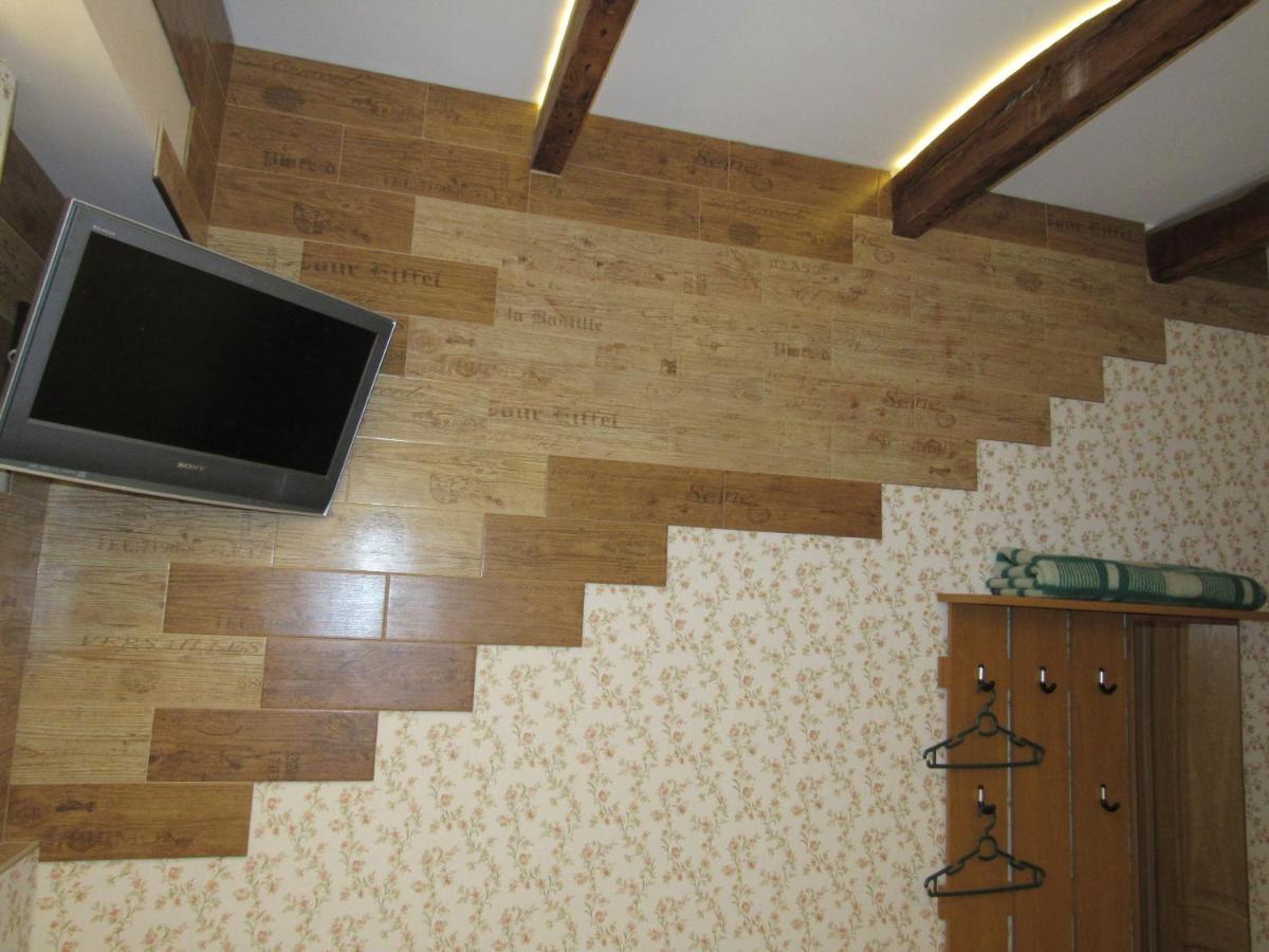 Antik Apart Hotel Рига Экстерьер фото
