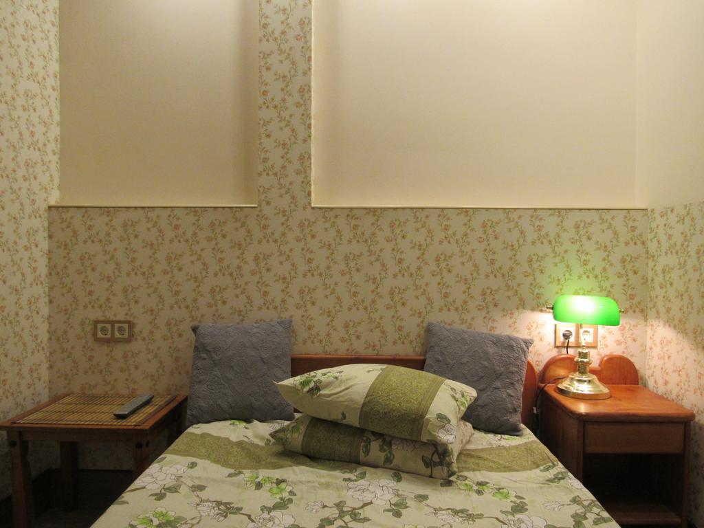 Antik Apart Hotel Рига Экстерьер фото
