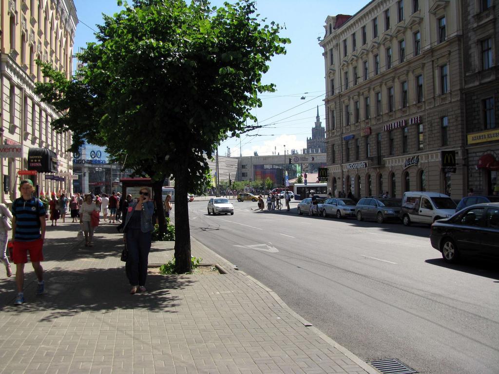 Antik Apart Hotel Рига Экстерьер фото